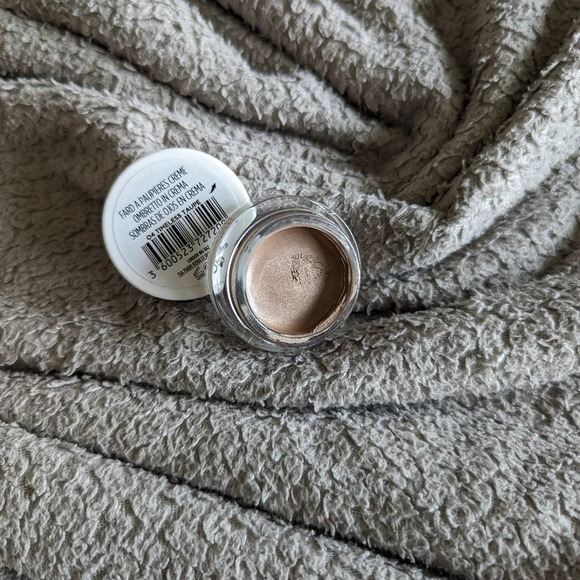 L'Oreal Paris  age perfect cream eyeshadow - Picture 6 of 6